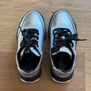 Marc Jacobs Kids Silver & Black Sneakers 27 10.5